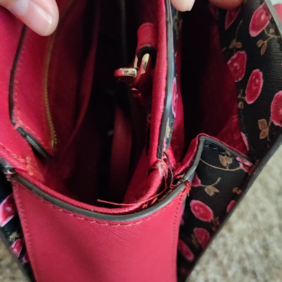 Red Rose Kate Spade Purse - Picture 3 of 4